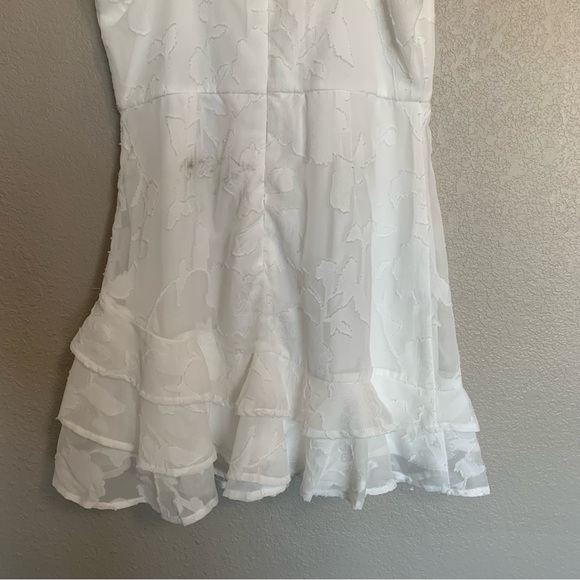 Lulus XS Days With You White Floral Burnout Ruffled Mini Dress NWT FLAWS - Picture 10 of 17